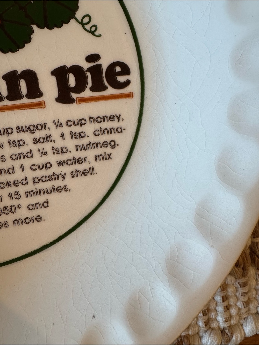 Vintage Pumpkin Pie Plate - Picture 4 of 5